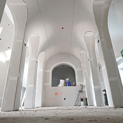 Building a barrel vault ceiling